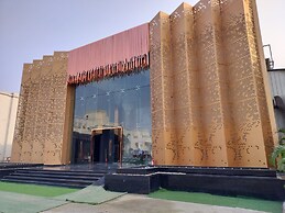 Bel-La Monde Hotel NH8 at 6km from IGI Airport Delhi