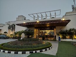 Bel-La Monde Hotel NH8 at 6km from IGI Airport Delhi