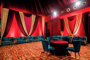 Bel-La Monde Hotel NH8 at 6km from IGI Airport Delhi