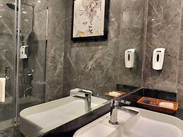 Bel-La Monde Hotel NH8 at 6km from IGI Airport Delhi