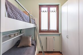 Le Cicorie 8-P1 by Wonderful Italy