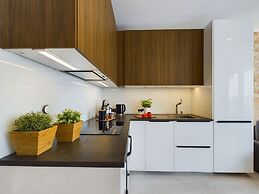 City Centre Apartment by Renters