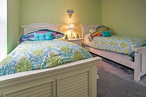 Naples Home w/ Pool, Extended Stays Welcome!