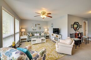 Cozy Lake Cabin w/ Dock in Hot Springs Nat'l Park