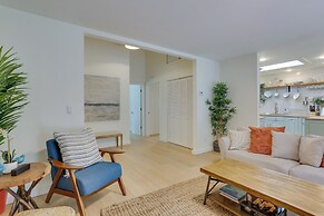 Charming Swan Lake Apartment w/ Deck!