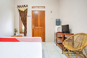 OYO 3509 Pondok Yanti