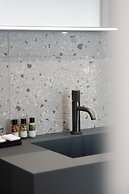 Lisetta Gardens Boutique