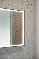 Lisetta Gardens Boutique