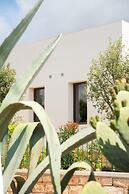 Lisetta Gardens Boutique