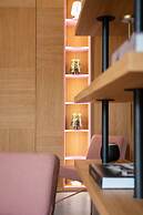 Lisetta Gardens Boutique