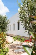 Lisetta Gardens Boutique