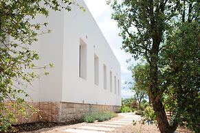 Lisetta Gardens Boutique