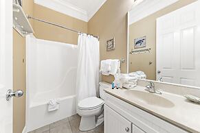 Peninsula Links B102