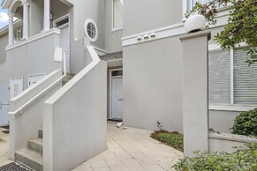 Peninsula Links B102