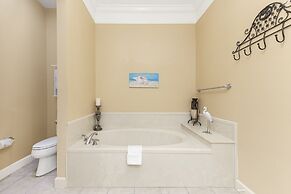 Peninsula Links B102