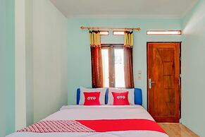 OYO 3879 Villa Sari Intan