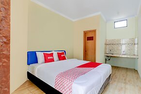 OYO 3879 Villa Sari Intan