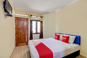 OYO 3879 Villa Sari Intan