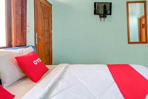 OYO 3879 Villa Sari Intan