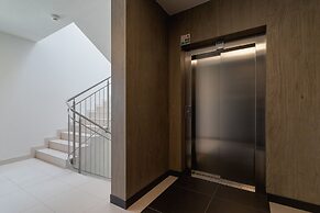 Grzegorzki Park Apartment by Renters