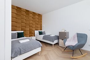 Grzegorzki Park Apartment by Renters