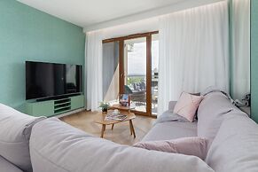 Grzegorzki Park Apartment by Renters