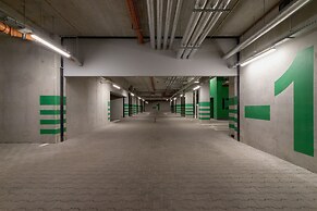 Grzegorzki Park Apartment by Renters