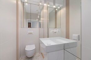 Grzegorzki Park Apartment by Renters