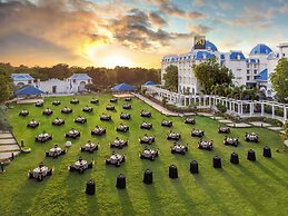 Taj Gandhinagar Resort & Spa