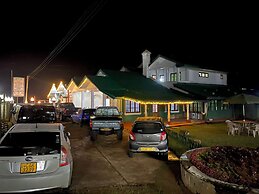 The Green Savanna Holiday Bungalow