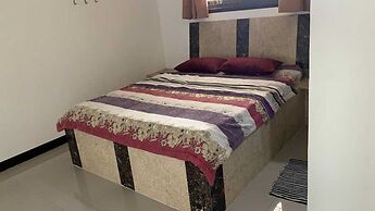EXPRESS O 91923 Homestay Zona