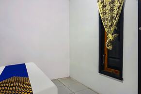 SPOT ON 92154 Nusasari Guest House