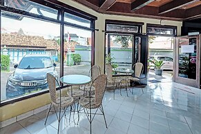 OYO 91596 Hotel Rajadani