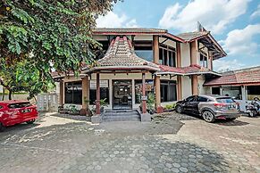 OYO 91596 Hotel Rajadani