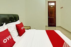 OYO 91596 Hotel Rajadani