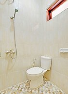 OYO 91596 Hotel Rajadani