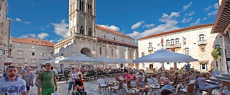 A3 apt With Balcony and sea View, 3 min to Beach