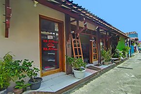 SPOT ON 91911 Rejeki Homestay Syariah Malioboro