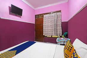 SPOT ON 91911 Rejeki Homestay Syariah Malioboro