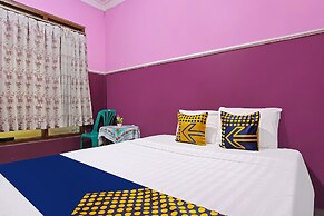 SPOT ON 91911 Rejeki Homestay Syariah Malioboro