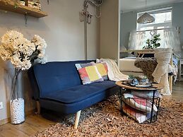 Pristine 1Br Apt in City Center