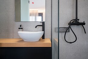 The Edge - Luxury Residences