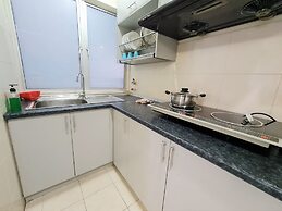 Duta Hotel & Residence by Sarahs Lodge