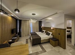 Quality Gold Suit Hotel