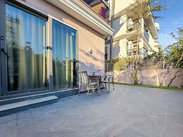 Quality Gold Suit Hotel