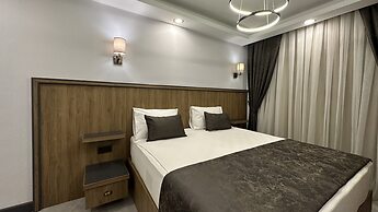 Quality Gold Suit Hotel