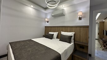 Quality Gold Suit Hotel