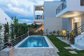 Kleoniki & Irida Residential Complexes