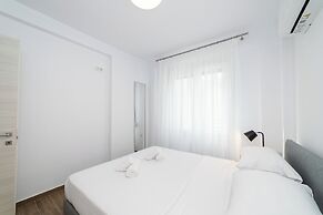 Kleoniki & Irida Residential Complexes