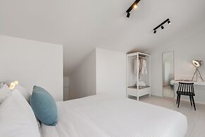 Kleoniki & Irida Residential Complexes